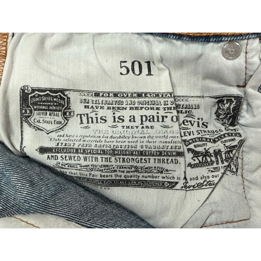 Levis 501 Original High Rise Cutoff Shorts Medium Wash Denim Button Fly 26
